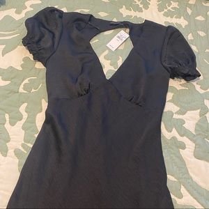 AMERICAN EAGLE DRESS OPEN BACK